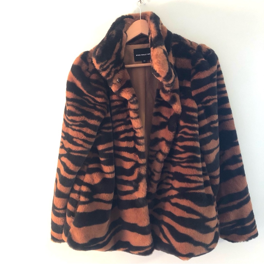 Who What Wear Brown and Black Faux Fur Coat